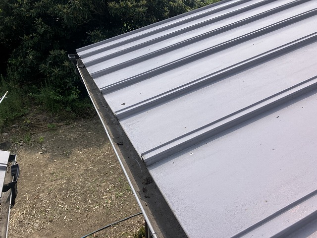 岐阜市｜戸建住宅の金属屋根を点検！金属屋根は塗装メンテナンスが重要